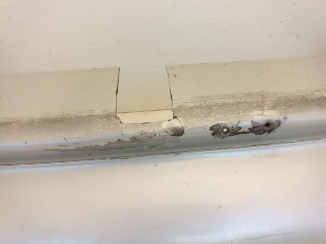 bontott BMW 5 E39 Hátsó Lökhárító (Üresen)