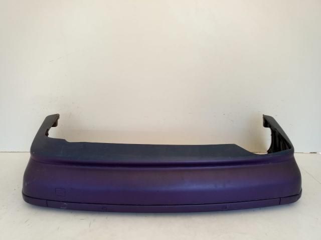 bontott BMW 5 E39 Hátsó Lökhárító (Üresen)