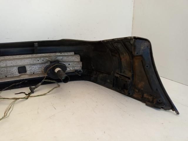 bontott BMW 5 E39 Hátsó Lökhárító (Üresen)