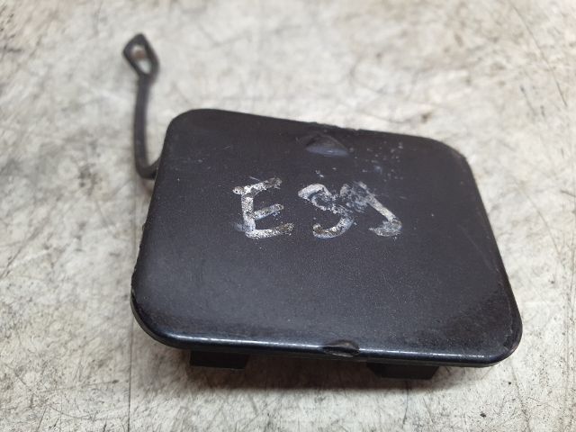 bontott BMW 5 E39 Hátsó Vonószem Burkolat