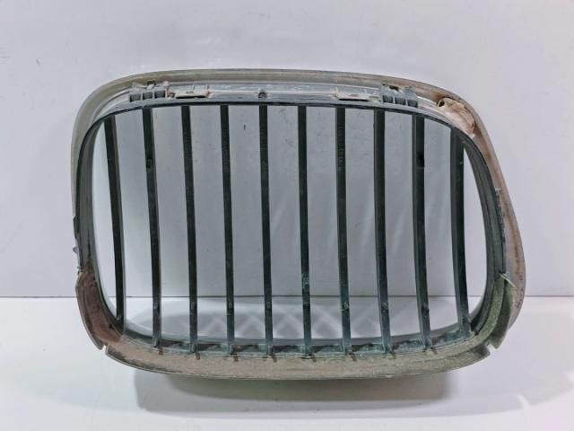 bontott BMW 5 E39 Hűtőrács