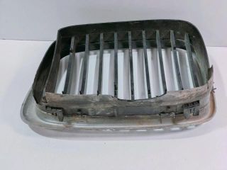 bontott BMW 5 E39 Hűtőrács