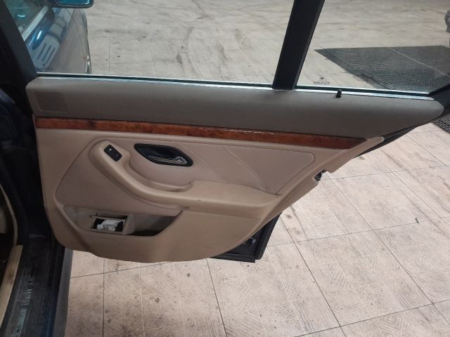 bontott BMW 5 E39 Jobb B Oszlop Burkolat