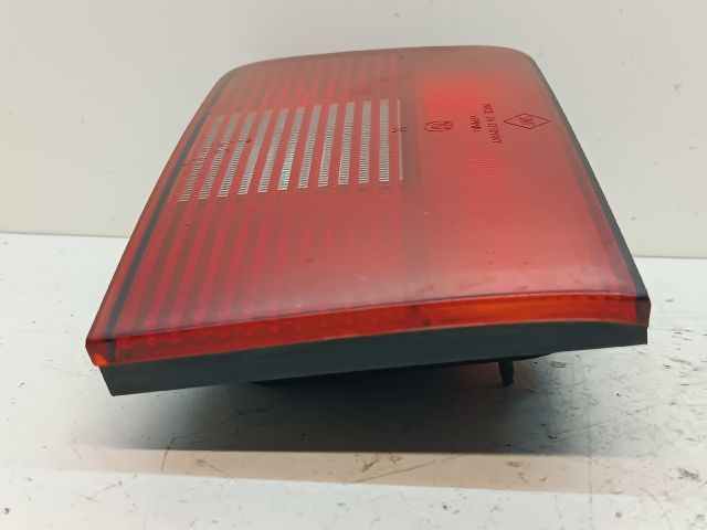 bontott BMW 5 E39 Jobb Belső Hátsó Lámpa