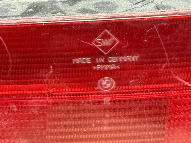 bontott BMW 5 E39 Jobb Belső Hátsó Lámpa