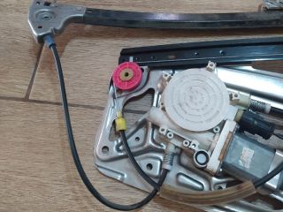 bontott BMW 5 E39 Jobb első Ablakemelő Szerkezet (Elektromos)