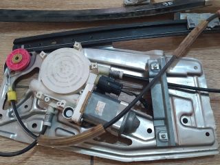 bontott BMW 5 E39 Jobb első Ablakemelő Szerkezet (Elektromos)