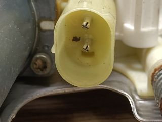 bontott BMW 5 E39 Jobb első Ablakemelő Szerkezet (Elektromos)