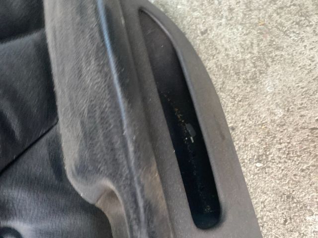 bontott BMW 5 E39 Jobb első Ajtó Kárpit