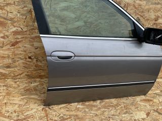 bontott BMW 5 E39 Jobb első Ajtó (Részeivel)