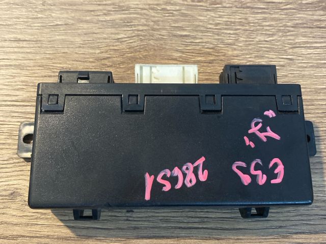 bontott BMW 5 E39 Jobb első Ajtó Vezérlőegység