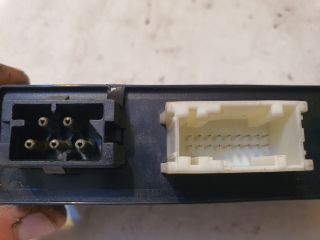 bontott BMW 5 E39 Jobb első Ajtó Vezérlőegység