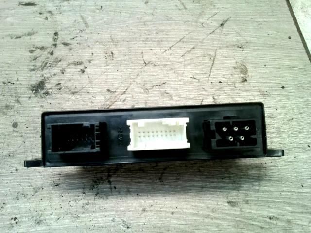 bontott BMW 5 E39 Jobb első Ajtó Vezérlőegység