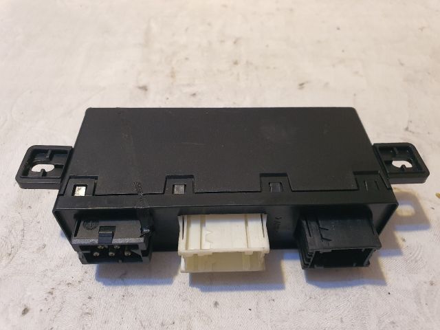 bontott BMW 5 E39 Jobb első Ajtó Vezérlőegység