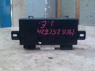 bontott BMW 5 E39 Jobb első Ajtó Vezérlőegység