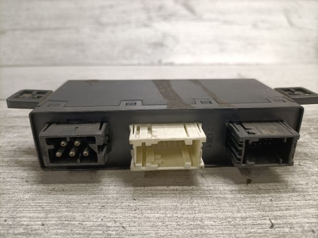 bontott BMW 5 E39 Jobb első Ajtó Vezérlőegység