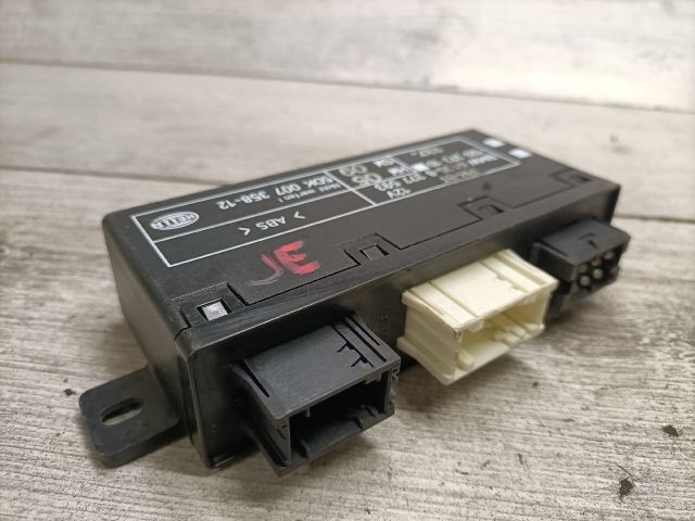 bontott BMW 5 E39 Jobb első Ajtó Vezérlőegység