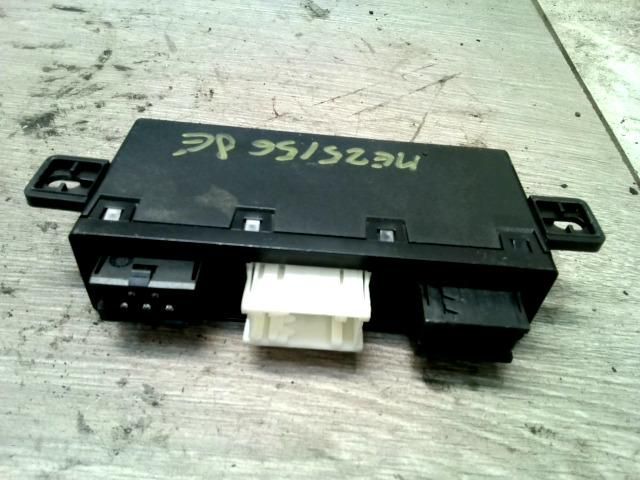 bontott BMW 5 E39 Jobb első Ajtó Vezérlőegység