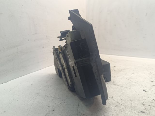 bontott BMW 5 E39 Jobb első Ajtózár