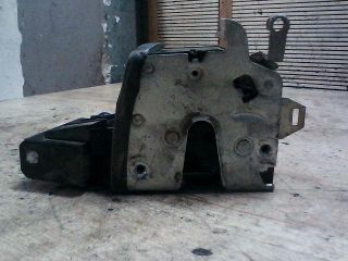 bontott BMW 5 E39 Jobb első Ajtózár