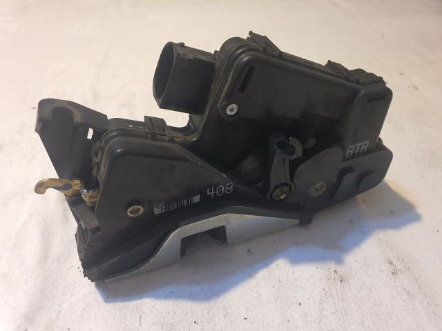 bontott BMW 5 E39 Jobb első Ajtózár