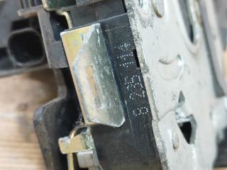 bontott BMW 5 E39 Jobb első Ajtózár