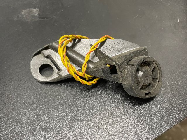 bontott BMW 5 E39 Jobb első Hangszóró