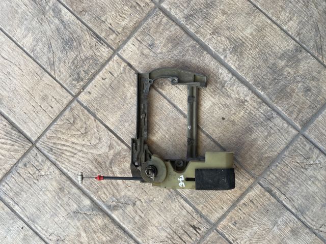 bontott BMW 5 E39 Jobb első Külső Kilincsfészek