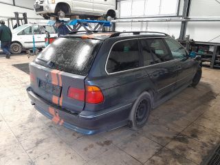 bontott BMW 5 E39 Jobb első Sárvédő Irányjelző