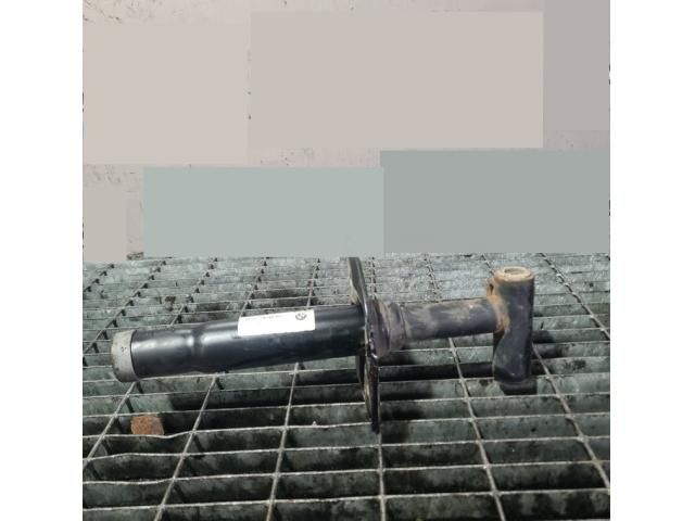 bontott BMW 5 E39 Jobb első Ütközéscsillapító