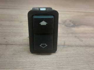 bontott BMW 5 E39 Jobb hátsó Ablakemelő Kapcsoló
