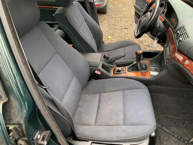 bontott BMW 5 E39 Jobb hátsó Ajtó (Üres lemez)