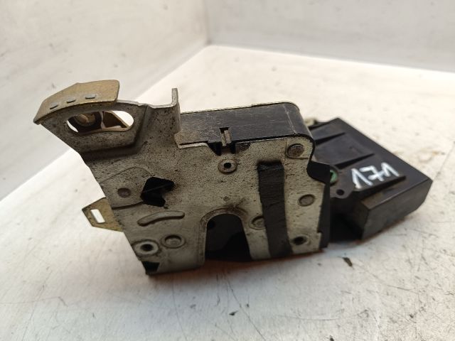 bontott BMW 5 E39 Jobb hátsó Ajtózár