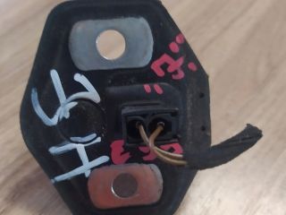 bontott BMW 5 E39 Jobb hátsó Ajtózár