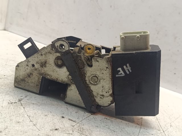 bontott BMW 5 E39 Jobb hátsó Ajtózár