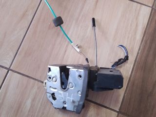 bontott BMW 5 E39 Jobb hátsó Ajtózár