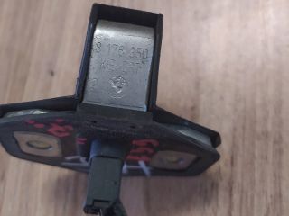 bontott BMW 5 E39 Jobb hátsó Ajtózár