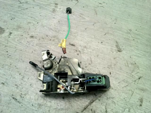 bontott BMW 5 E39 Jobb hátsó Ajtózár