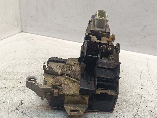 bontott BMW 5 E39 Jobb hátsó Ajtózár