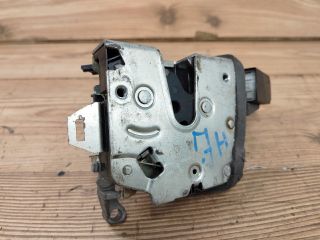 bontott BMW 5 E39 Jobb hátsó Ajtózár