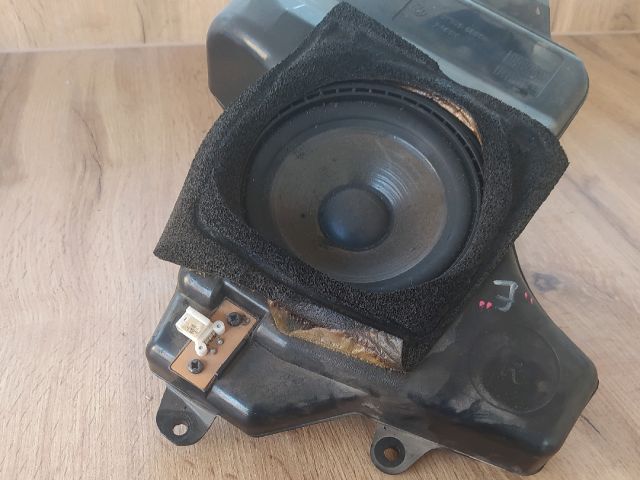 bontott BMW 5 E39 Jobb hátsó Hangszóró