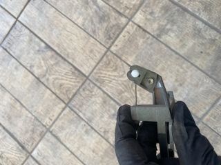 bontott BMW 5 E39 Jobb hátsó Külső Kilincsfészek