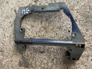 bontott BMW 5 E39 Jobb hátsó Külső Kilincsfészek