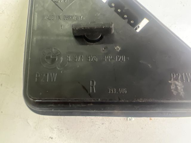 bontott BMW 5 E39 Jobb Hátsó Lámpa Foglalat