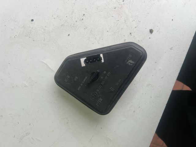 bontott BMW 5 E39 Jobb Hátsó Lámpa Foglalat