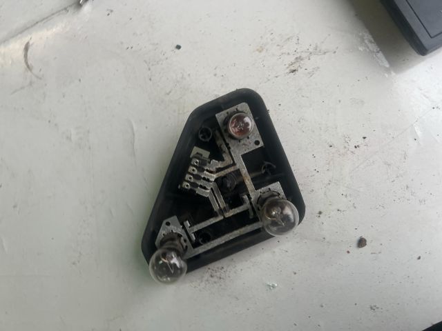 bontott BMW 5 E39 Jobb Hátsó Lámpa Foglalat