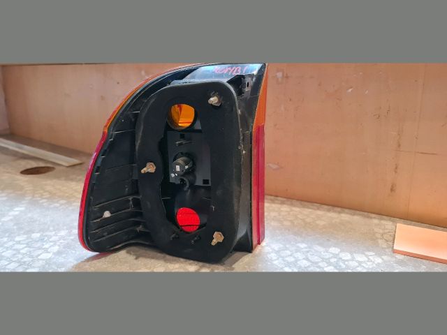 bontott BMW 5 E39 Jobb Hátsó Lámpa