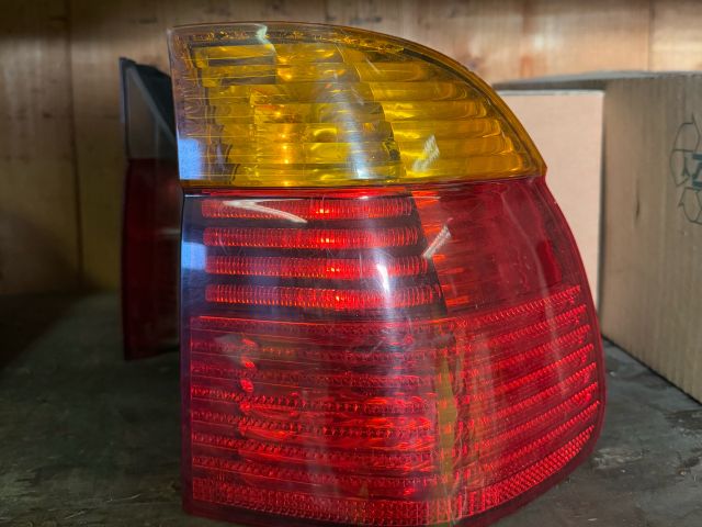 bontott BMW 5 E39 Jobb Hátsó Lámpa