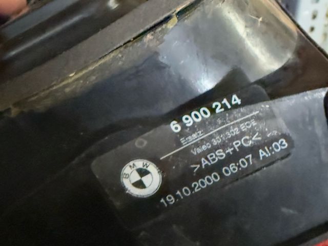 bontott BMW 5 E39 Jobb Hátsó Lámpa