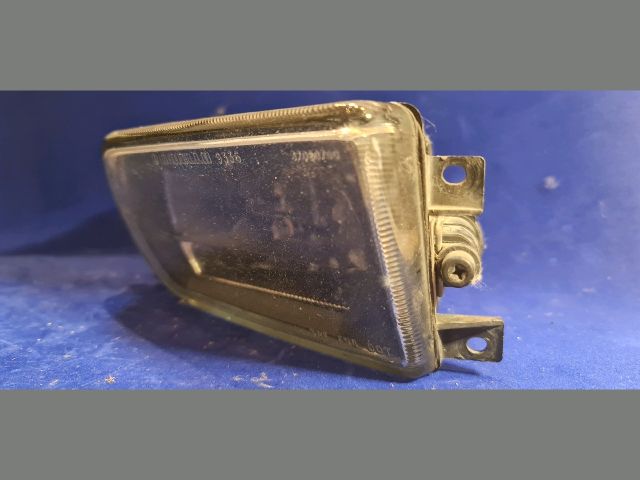 bontott BMW 5 E39 Jobb Ködfényszóró